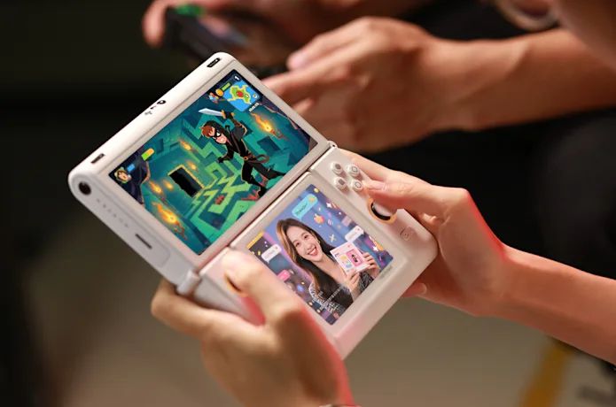 máy chơi game cầm tay Sugar 1